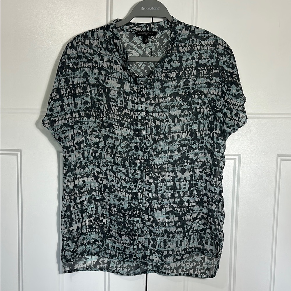 Banana Republic Gray and Green Casual Skirt